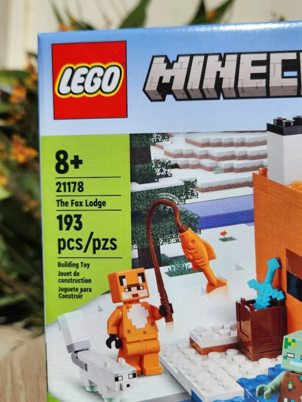 NEW LEGO MINECRAFT Fox Lodge House 21178 Drowned Zombie You will receive: (1) LE - Picture 2 of 9